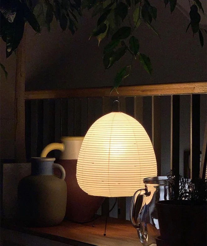 dark noguchi paper lamp