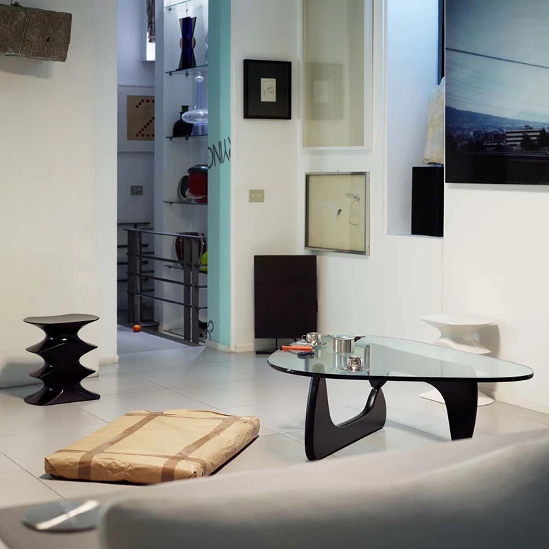 room noguchi coffee table